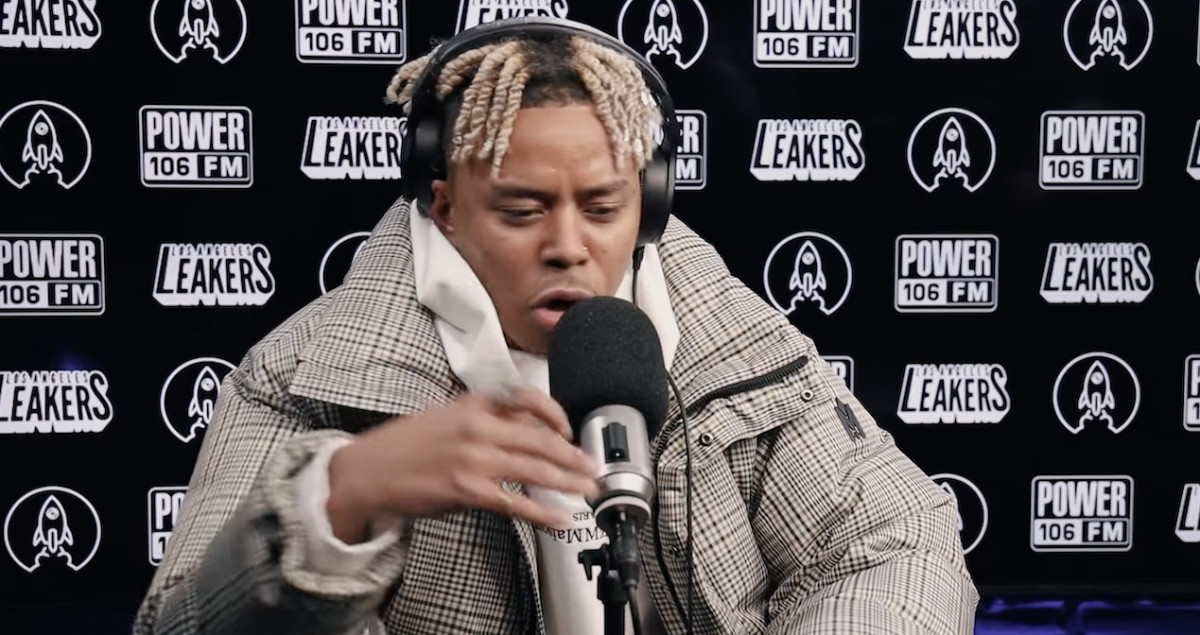 Cordae Freestyles Over Kodak Black’s “Super Gremlin,” Notorious B.I.G.’s “Kick in the Door” for L.A. Leakers