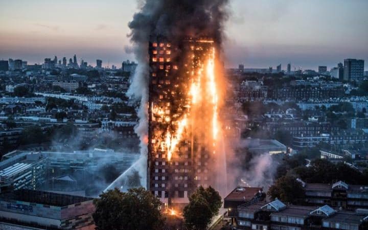 London Tragedy: 17 Dead, 74 Wounded In  High Rise Fire. Children Tossed Out Windows To People On The Street (Video)
