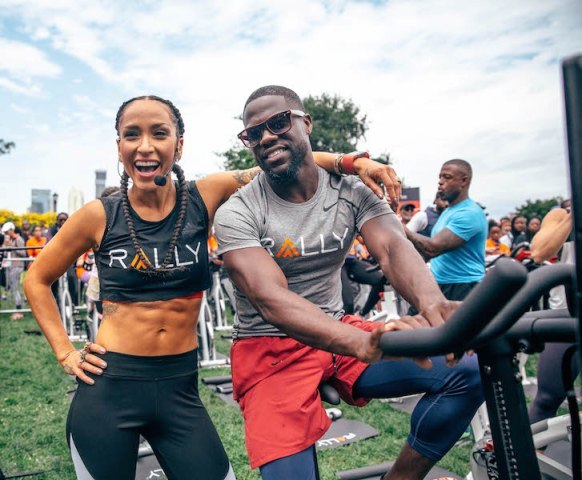 Over 10,000 People Came Out For Kevin Hart’s Rally Healthfest in New York City (Photos)