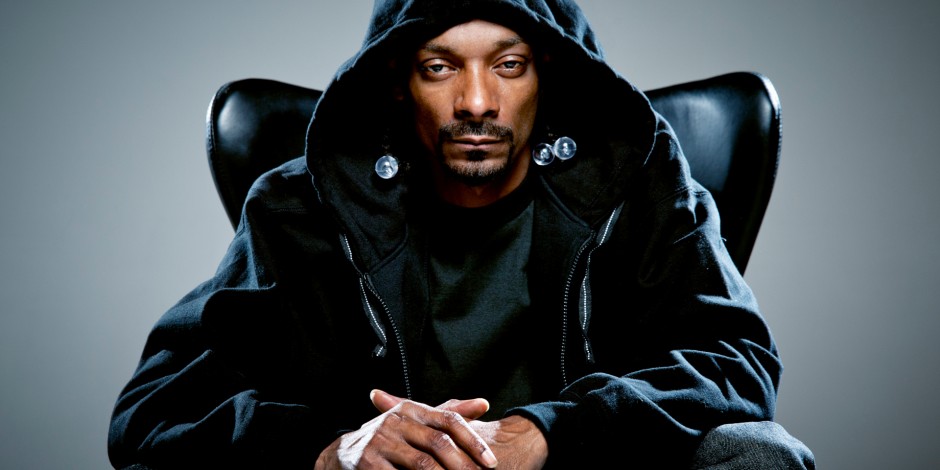 Snoop Raised $1M to Start Kids Football League with Ex Gang Member Coaches