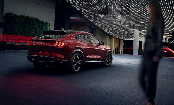 Ford takes aim at Tesla with the Mach-E “Mustang” SUV