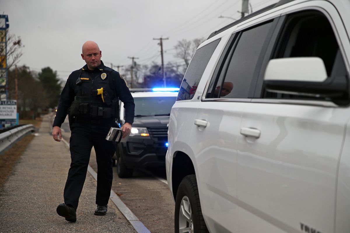 iPhone Shortcut Records Police Interactions: ‘Hey Siri, I’m Getting Pulled Over’