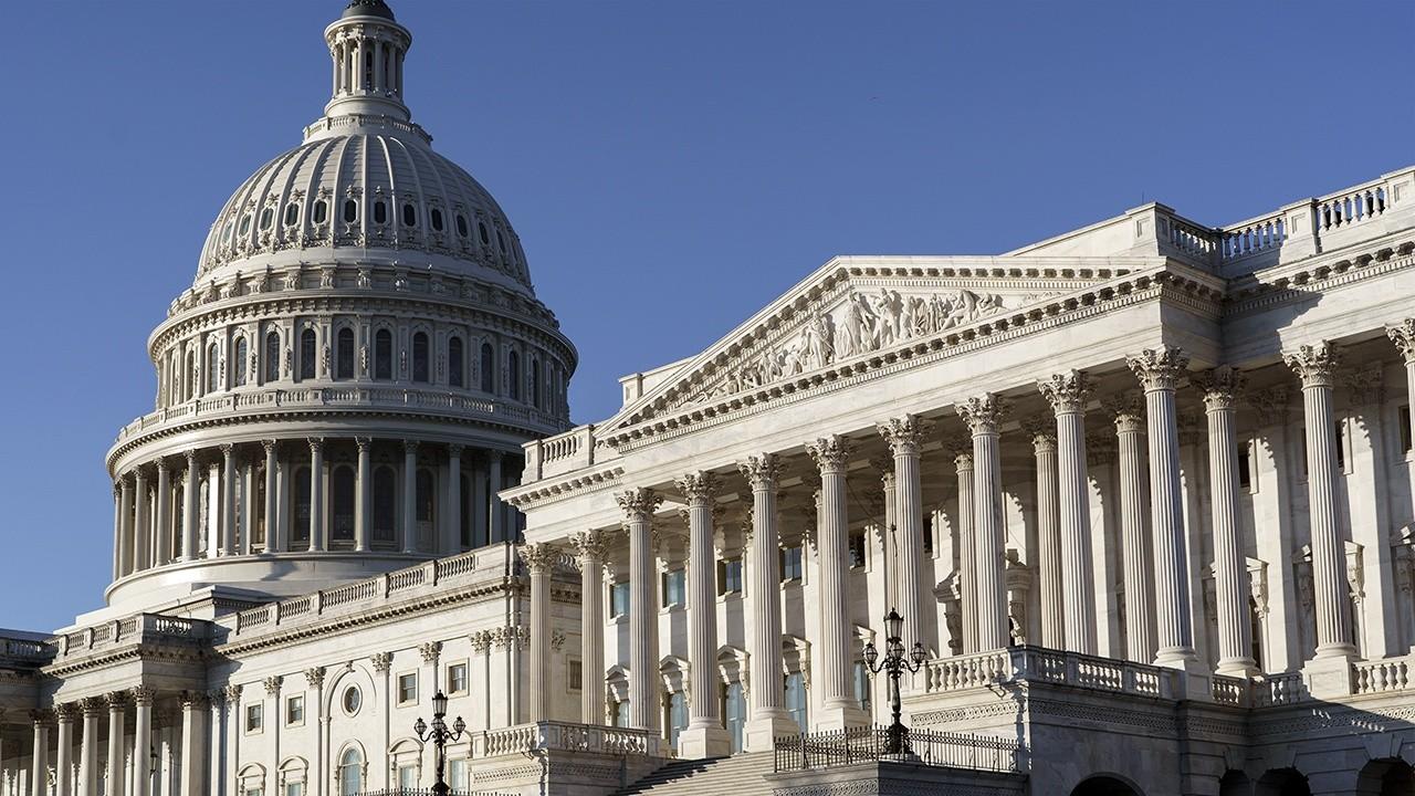 Congress Likely to Pass $900B COVID-19 Relief Deal with Stimulus Checks