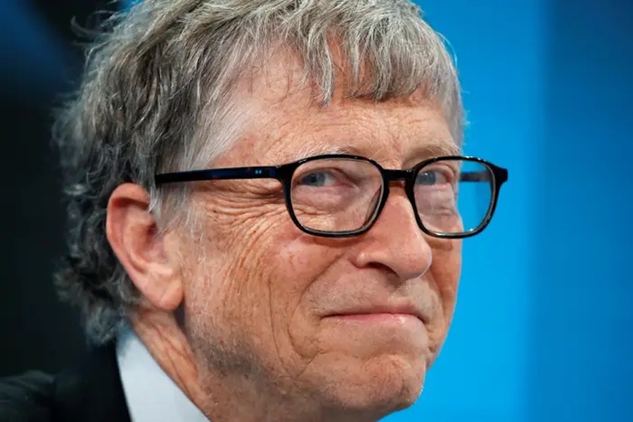Bill Gates Appears Uncomfortable After Being Asked About Epstein Ties