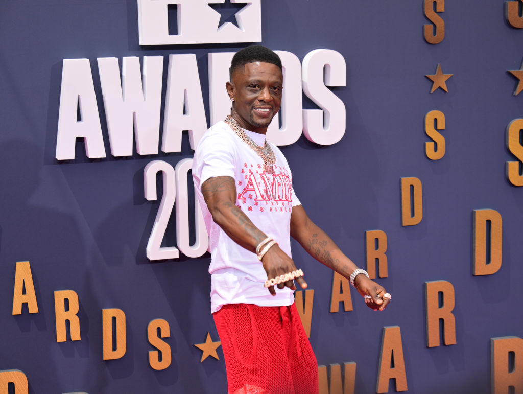 Lil Duval Gets Boosie to Show Off His “Ankle Monitor Dance”