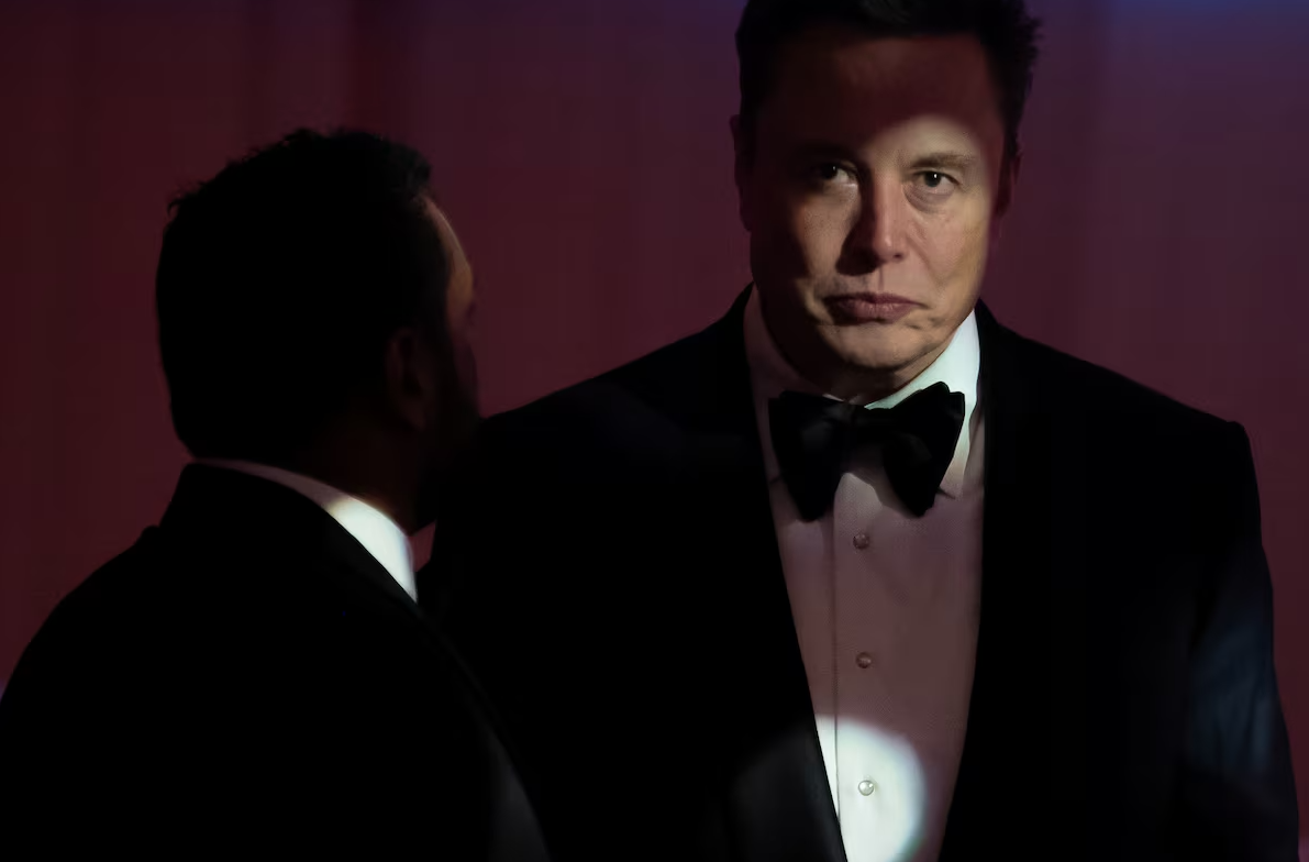 Elon Musk has Heated confrontation with Trump adviser
