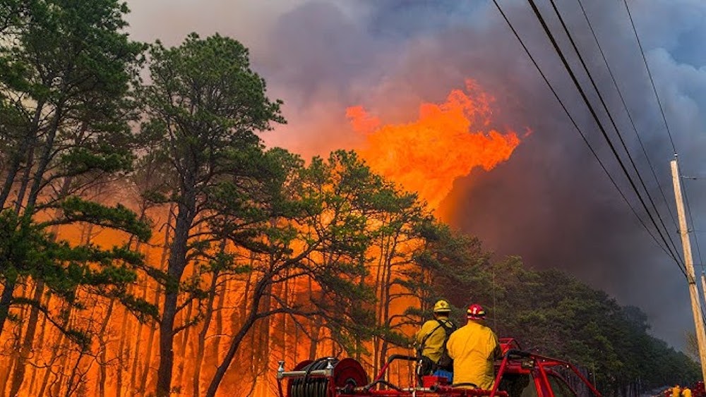 Thousands of NJ Residents Evacuated as Raging Wildfire Consumes 11,500 Acres