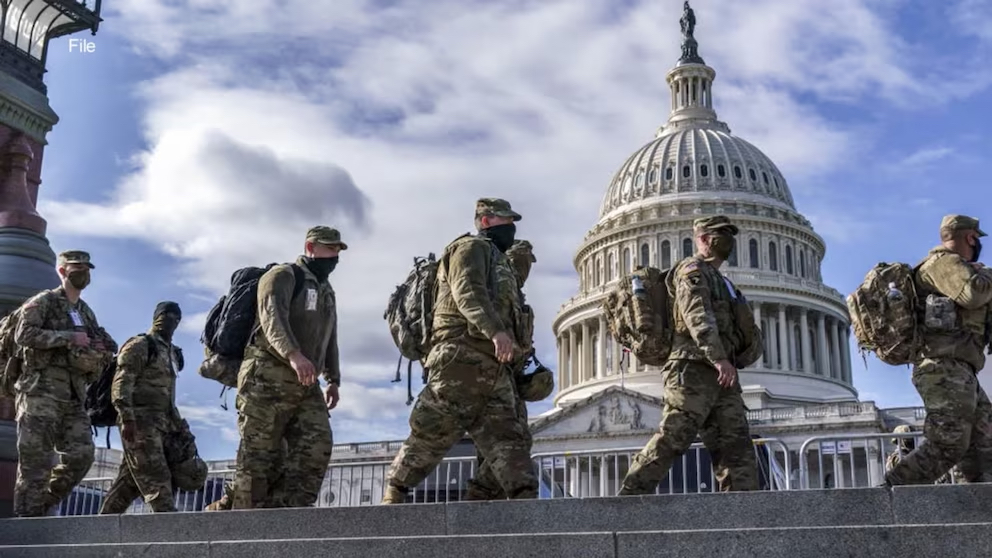 Trump activates 800 DC National Guard, places police under federal control