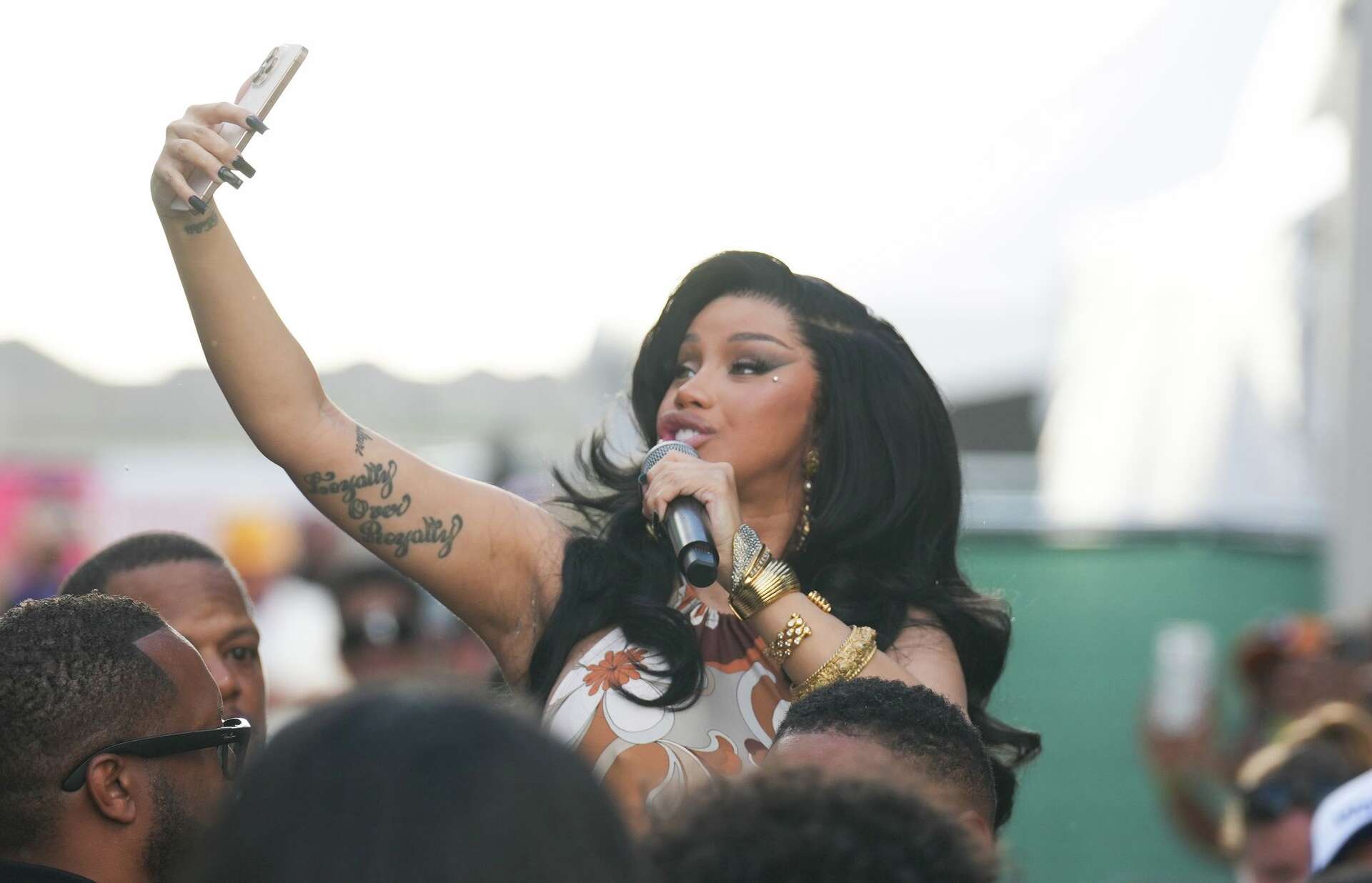 Hundreds of Cardi B fans wait hours for pop-up at Houston Walmart