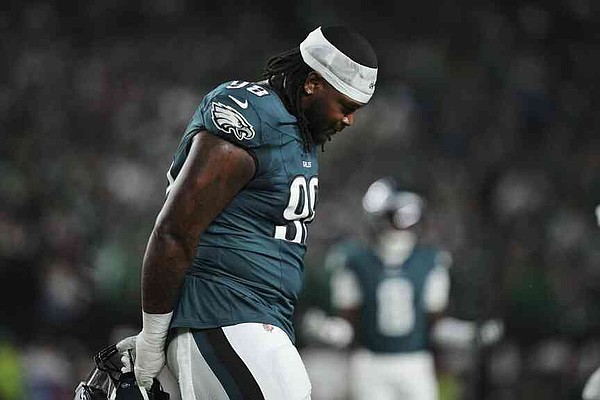 Eagles’ Jalen Carter Fined $57K After Spitting Incident With Cowboys QB Dak Prescott