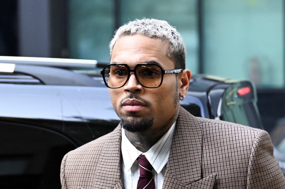Chris Brown Officially Allowed To Return To The U.S. Amid Assault Case in U.K.