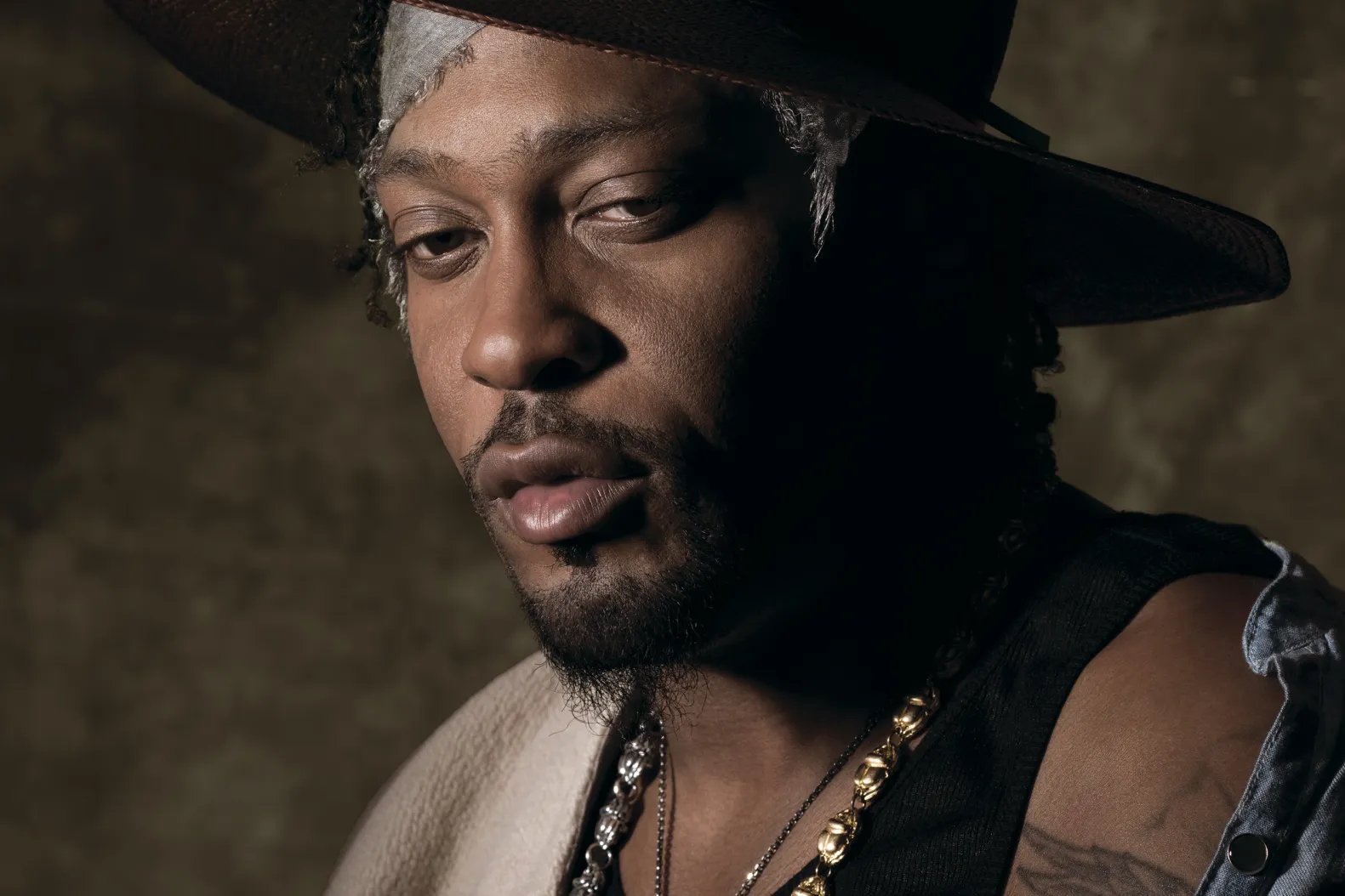 D’Angelo, Grammy Award-winning R&B singer, dead at 51