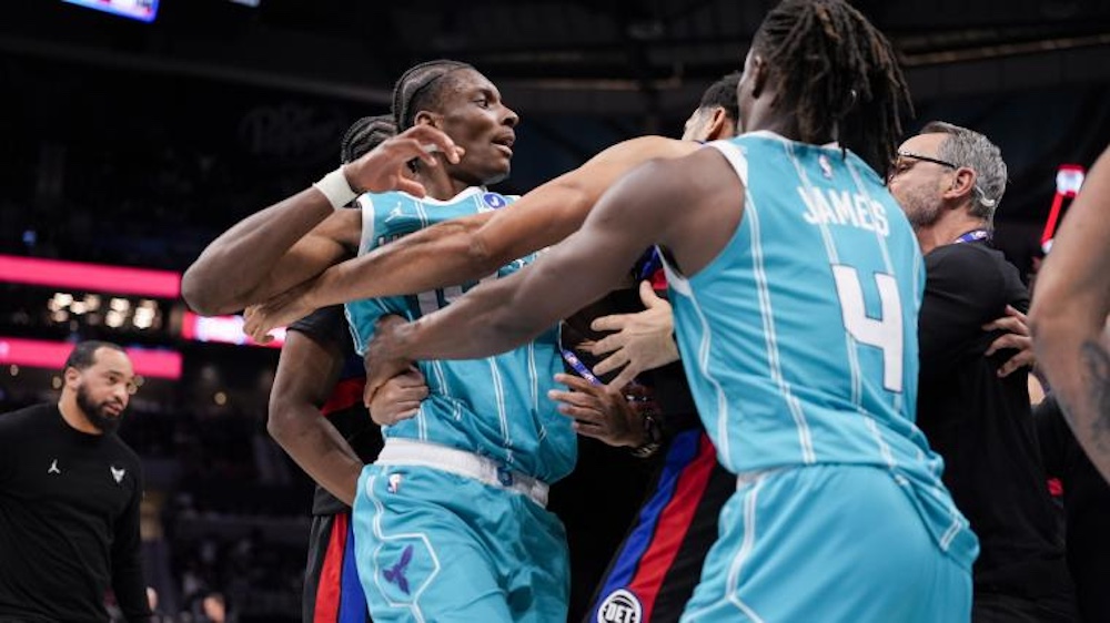 Hornets Rapper Miles Bridges Get In Epic Fight Against Pistons Whole Team
