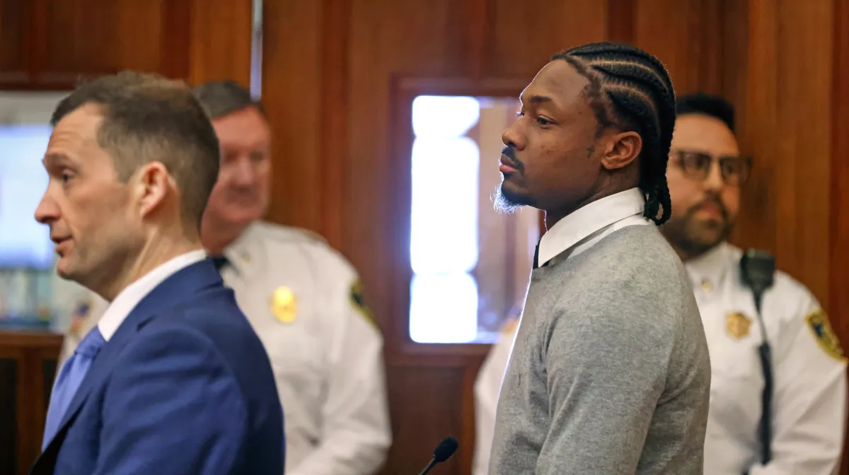 Stefon Diggs in Mass. court on strangulation, assault charges