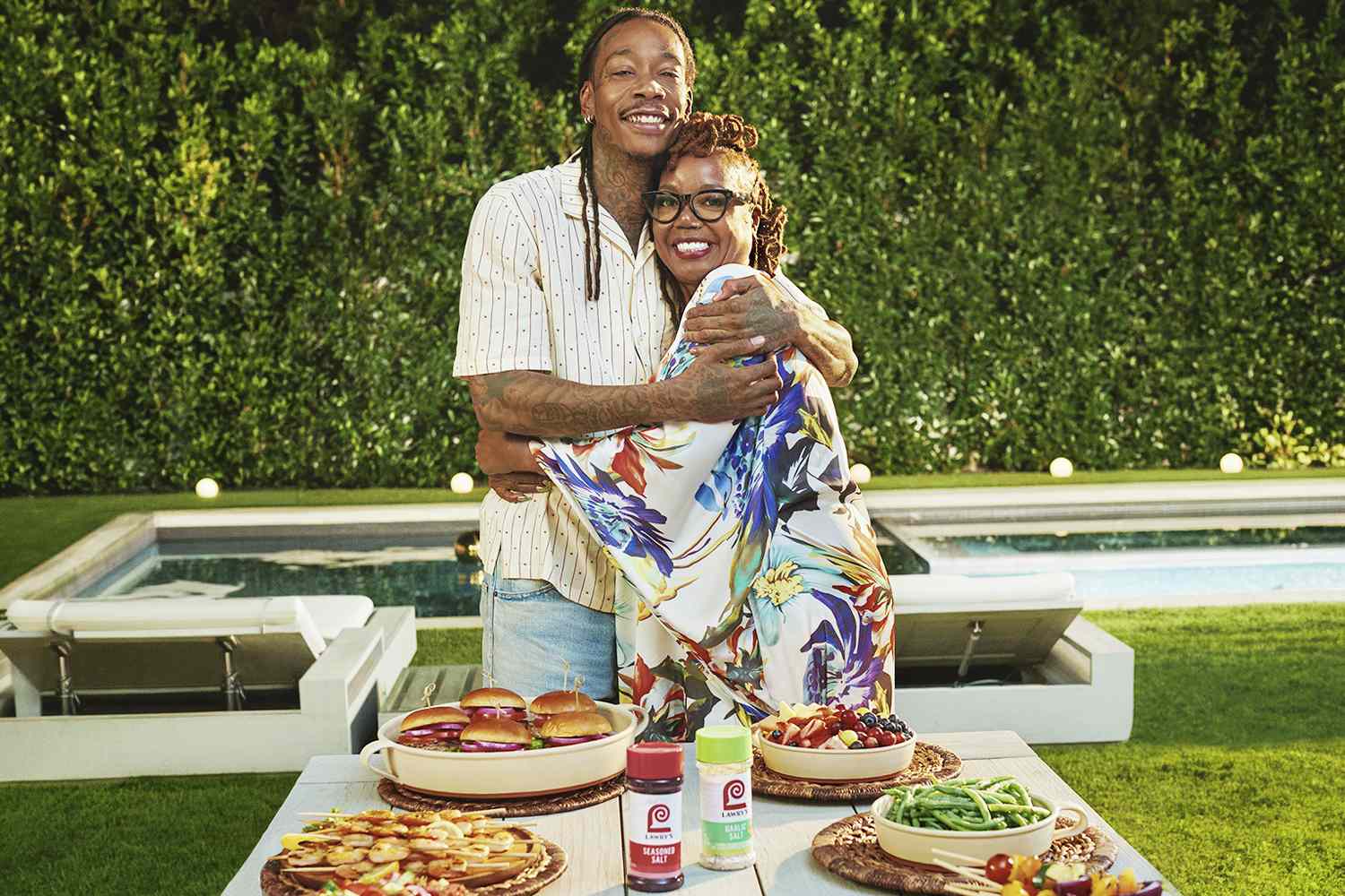 Wiz Khalifa & His Mom Sign Deal & Promote Family Cooking In The Kitchen