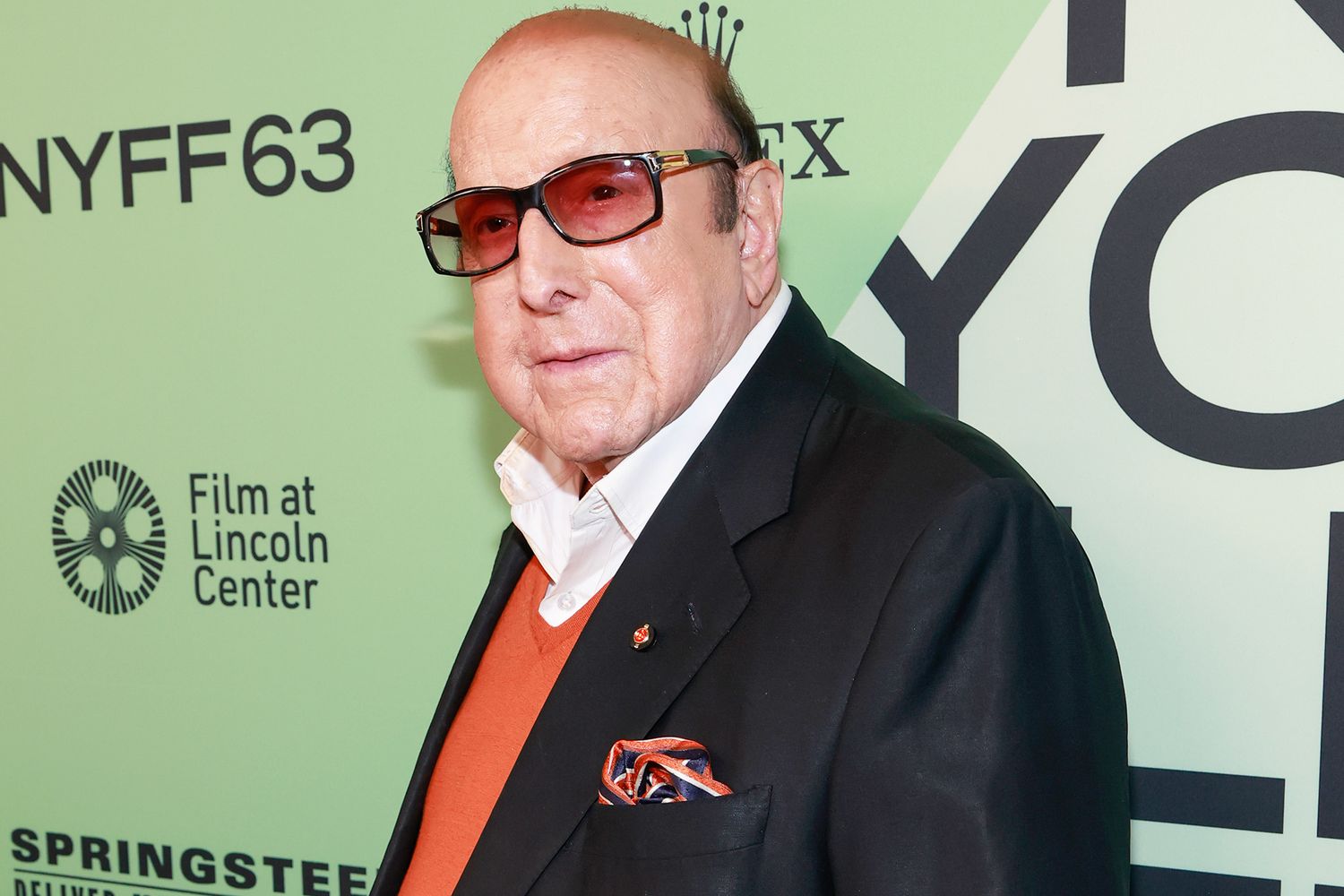 Legendary music industry executive Clive Davis has passed away
